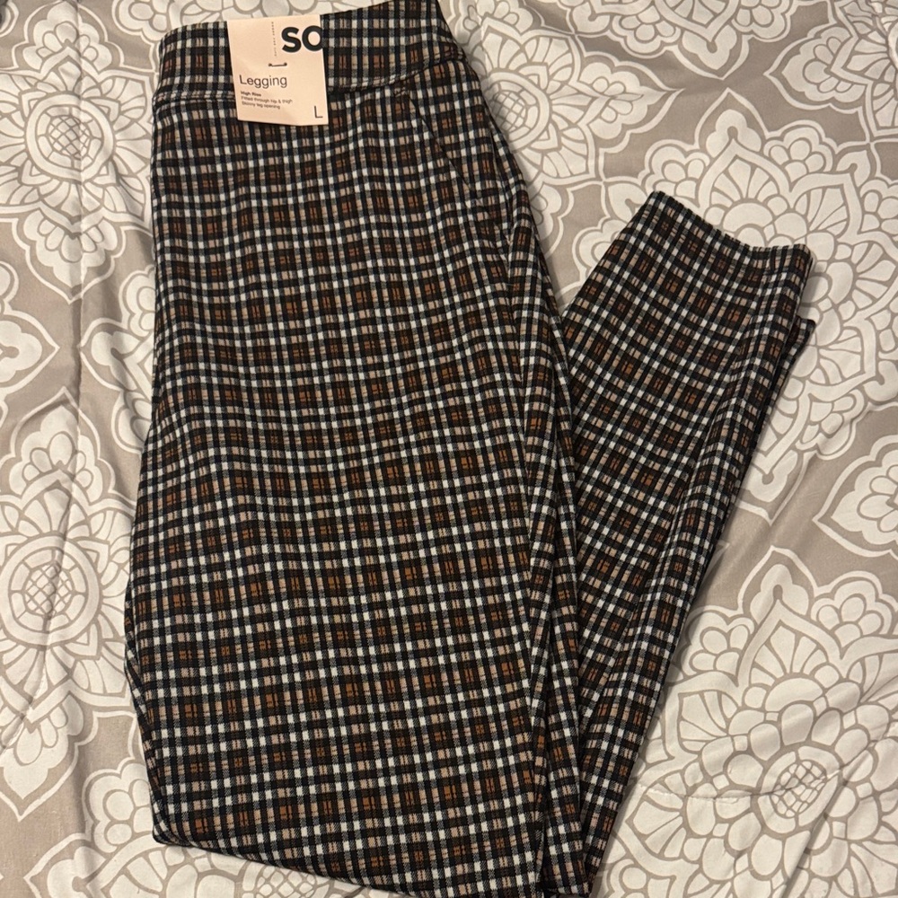 SO Plaid High Rise Leggings in Brown, Black & White with Front and Back Pockets